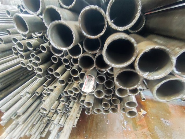 牡丹江大口径精密无缝钢管