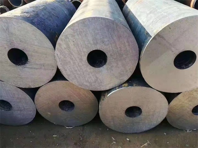 牡丹江厚壁热轧无缝钢管